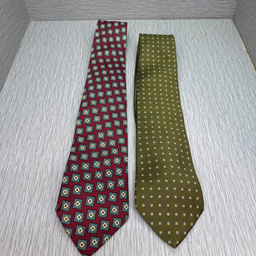 Brooks Brothers Tie Lot 2 Silk Geometric Made‎ in USA Classic Preppy